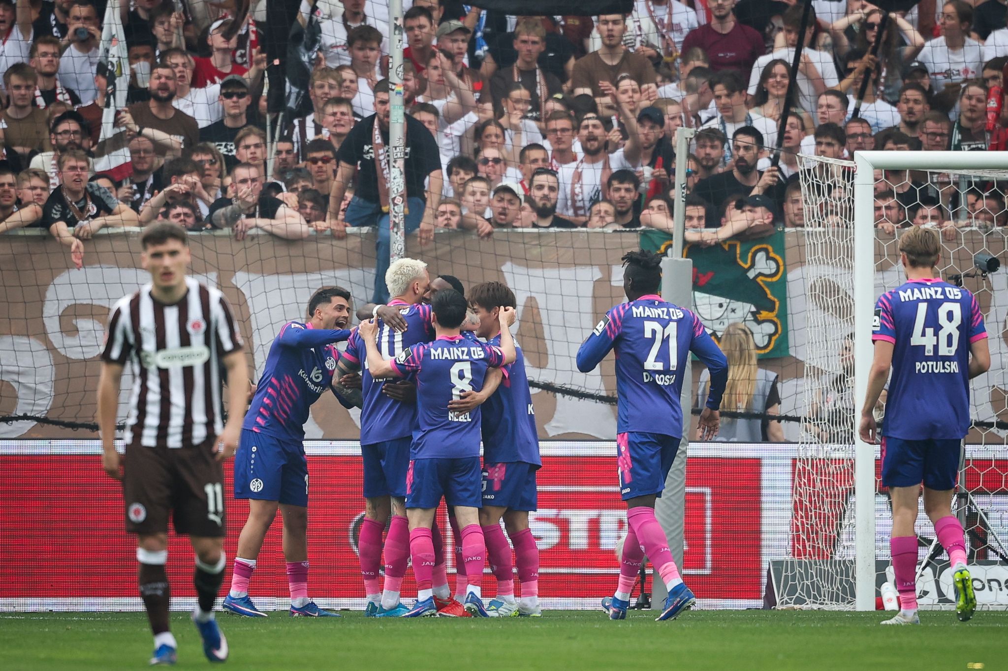 Mainz bejubelt Klassenerhalt – Pauli muss richtig zittern