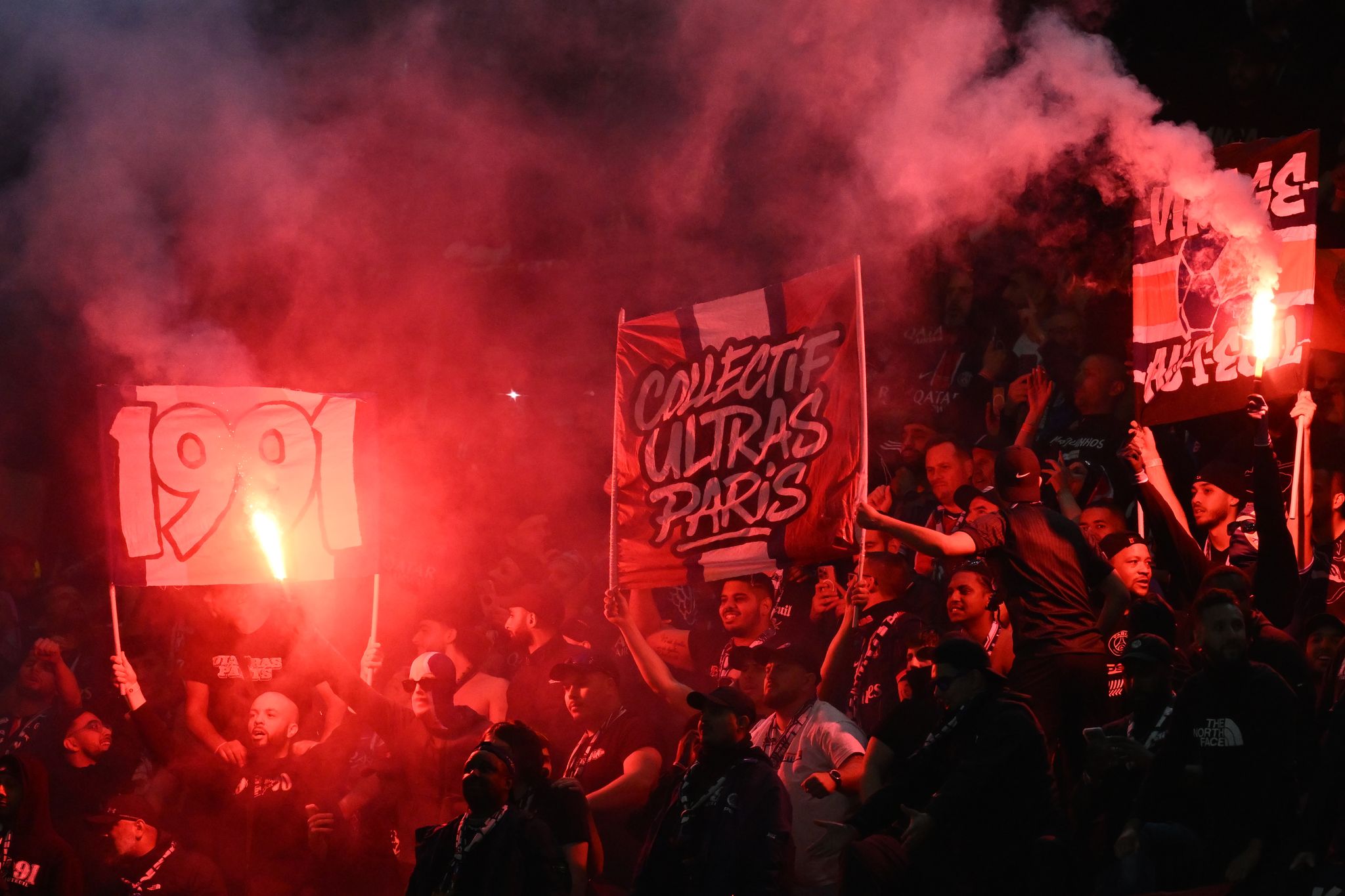 8.000 Polizisten sichern Paris bei Finale in Budapest
