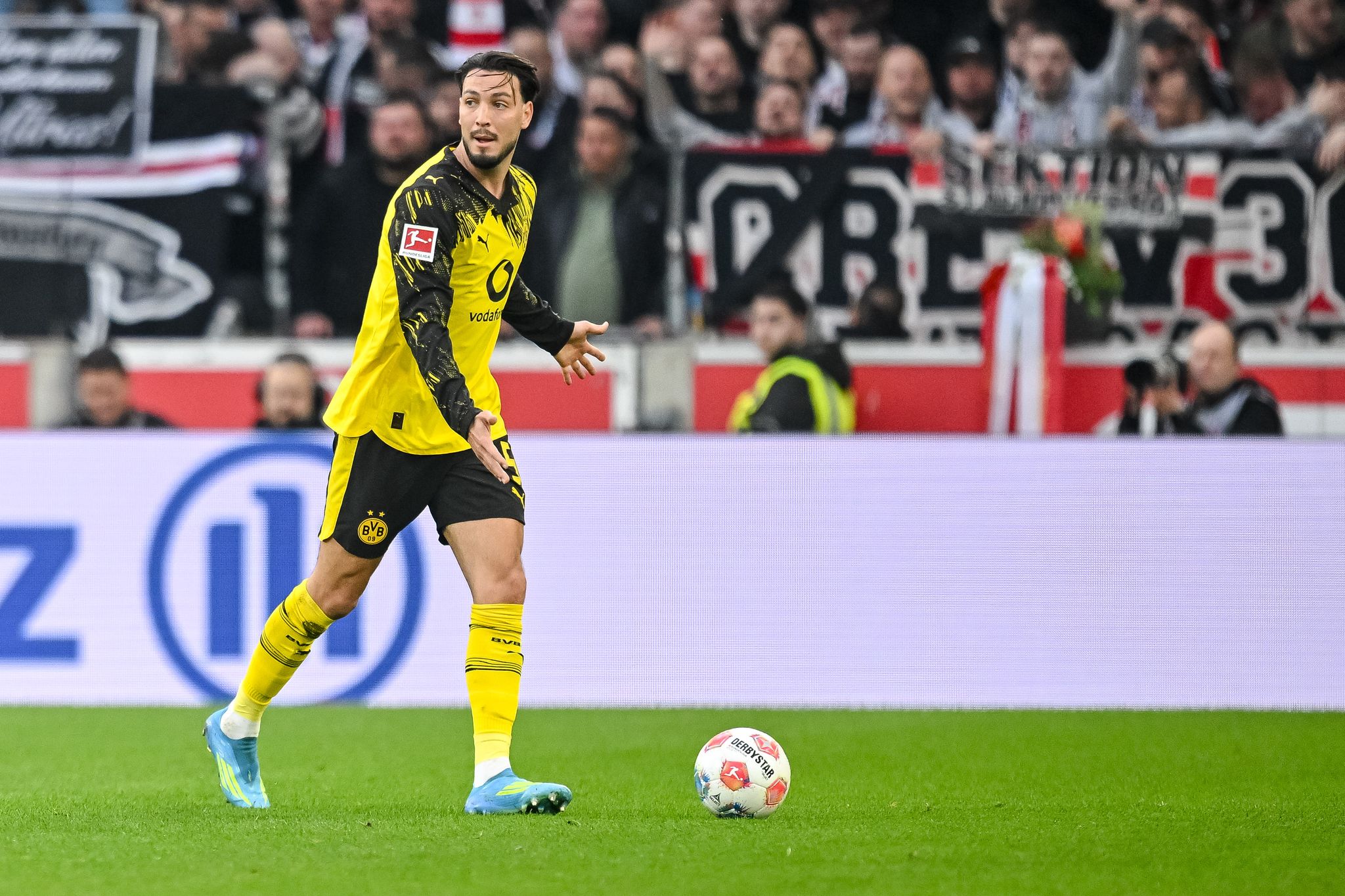 Saison für BVB-Verteidiger Bensebaini beendet