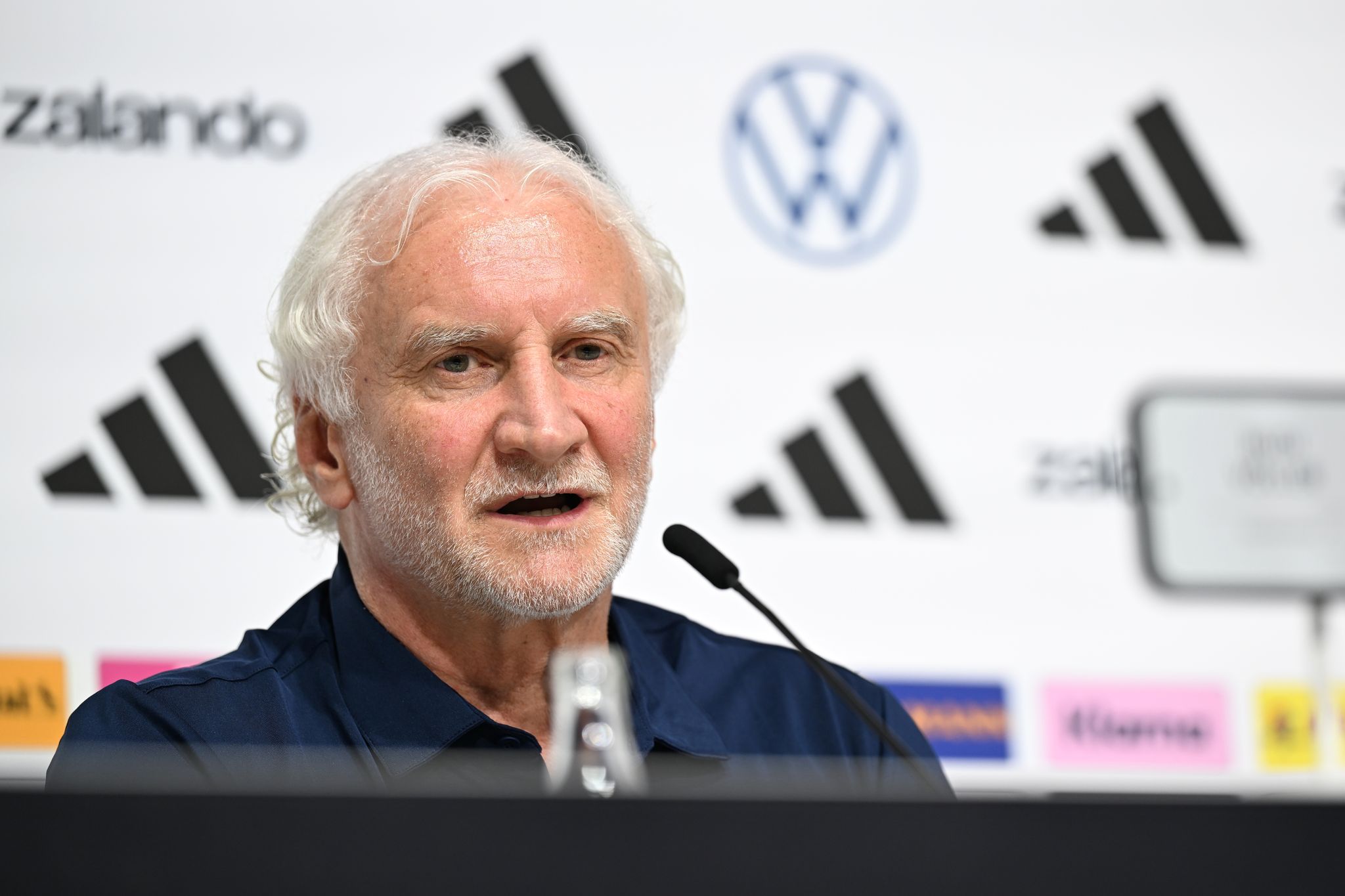 Völler will Änderung der FIFA-Regeln zum Verbandswechsel
