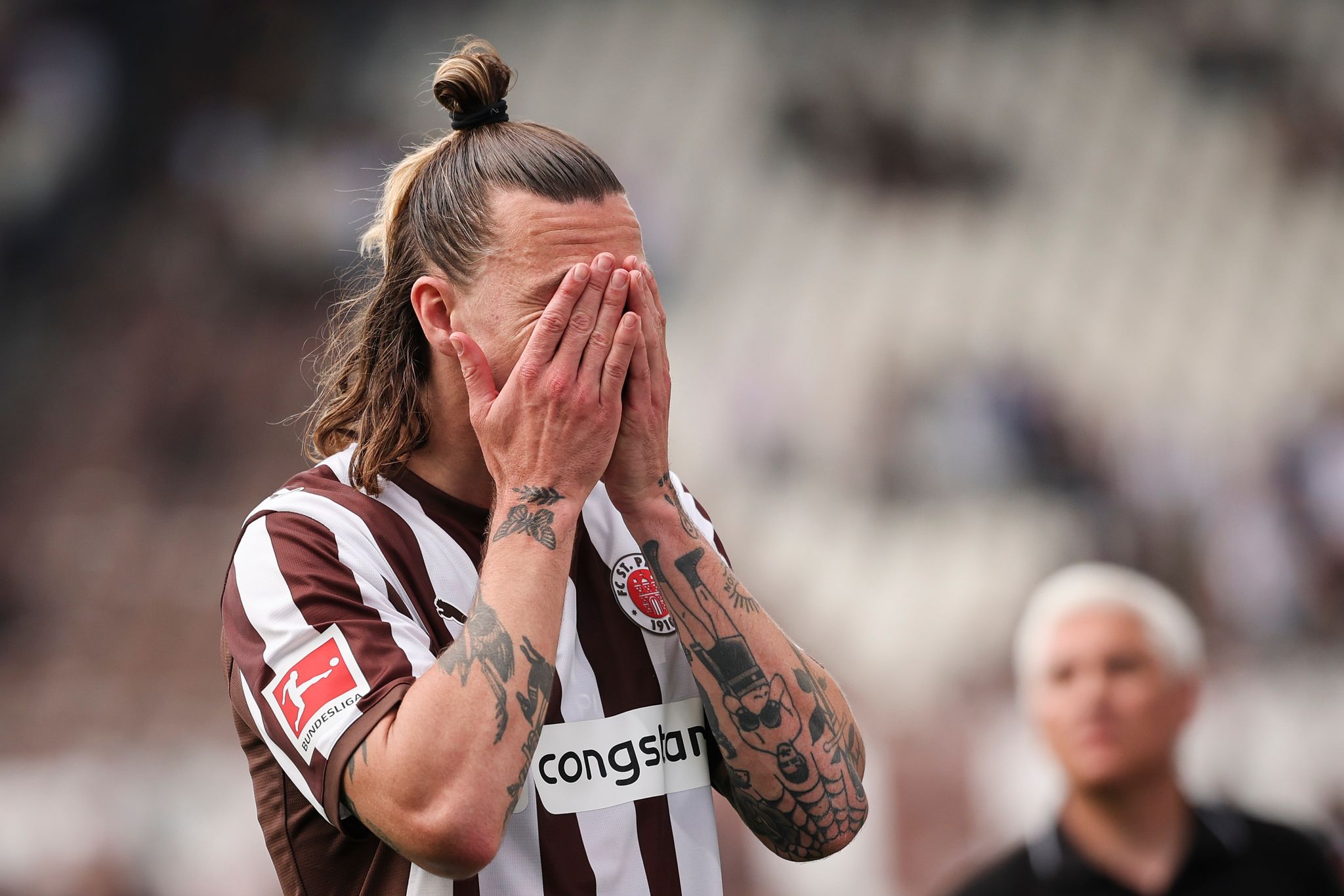 Noch Licht auf St. Pauli? Abstiegskampf-Duell spitzt sich zu