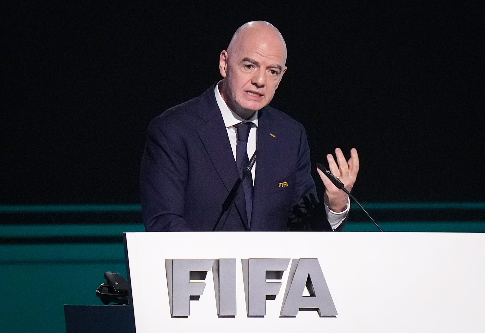 Infantino strebt Wiederwahl als FIFA-Präsident an