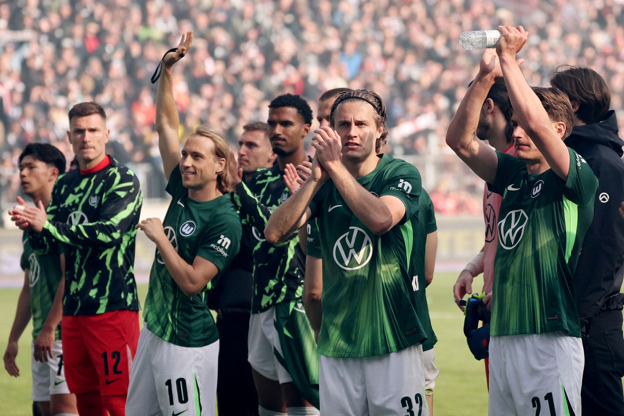 Wolfsburg vor Relegation, zwei Absteiger vor offener Zukunft