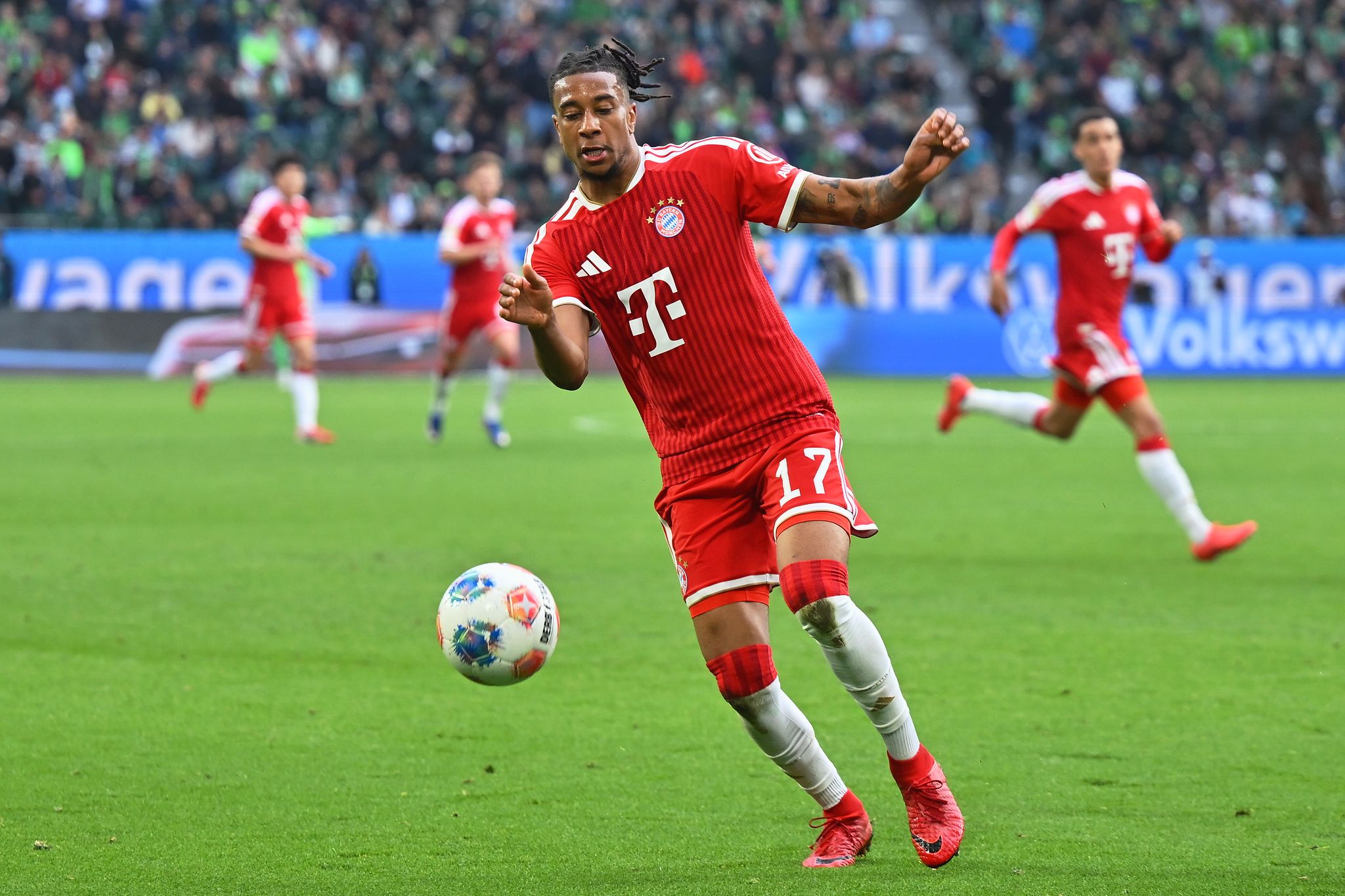 Bayern zu stark: Jetzt Wolfsburger Endspiel gegen St. Pauli