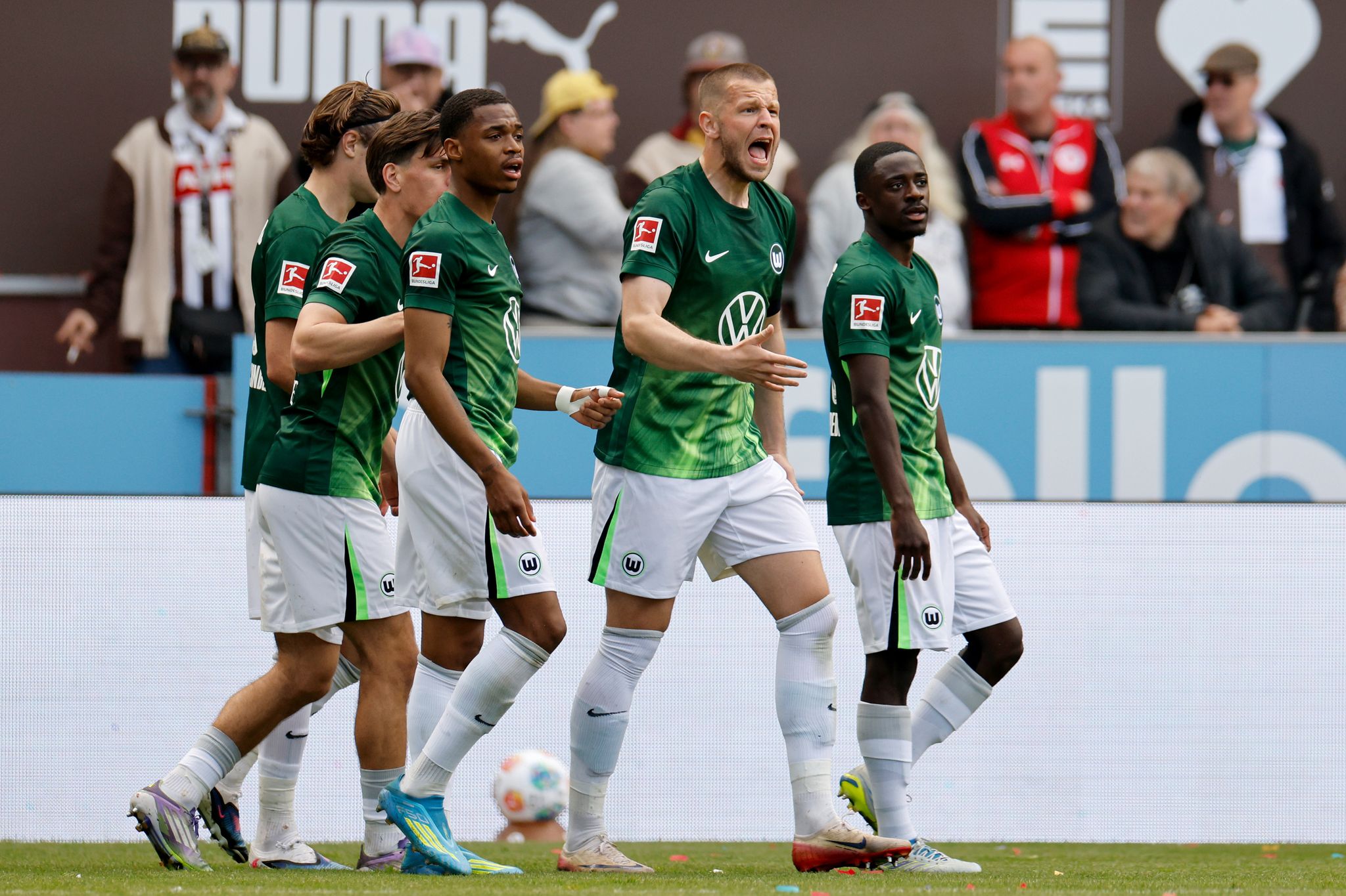 Relegation als Erfolg: Wolfsburg kennt «gehörigen Druck»