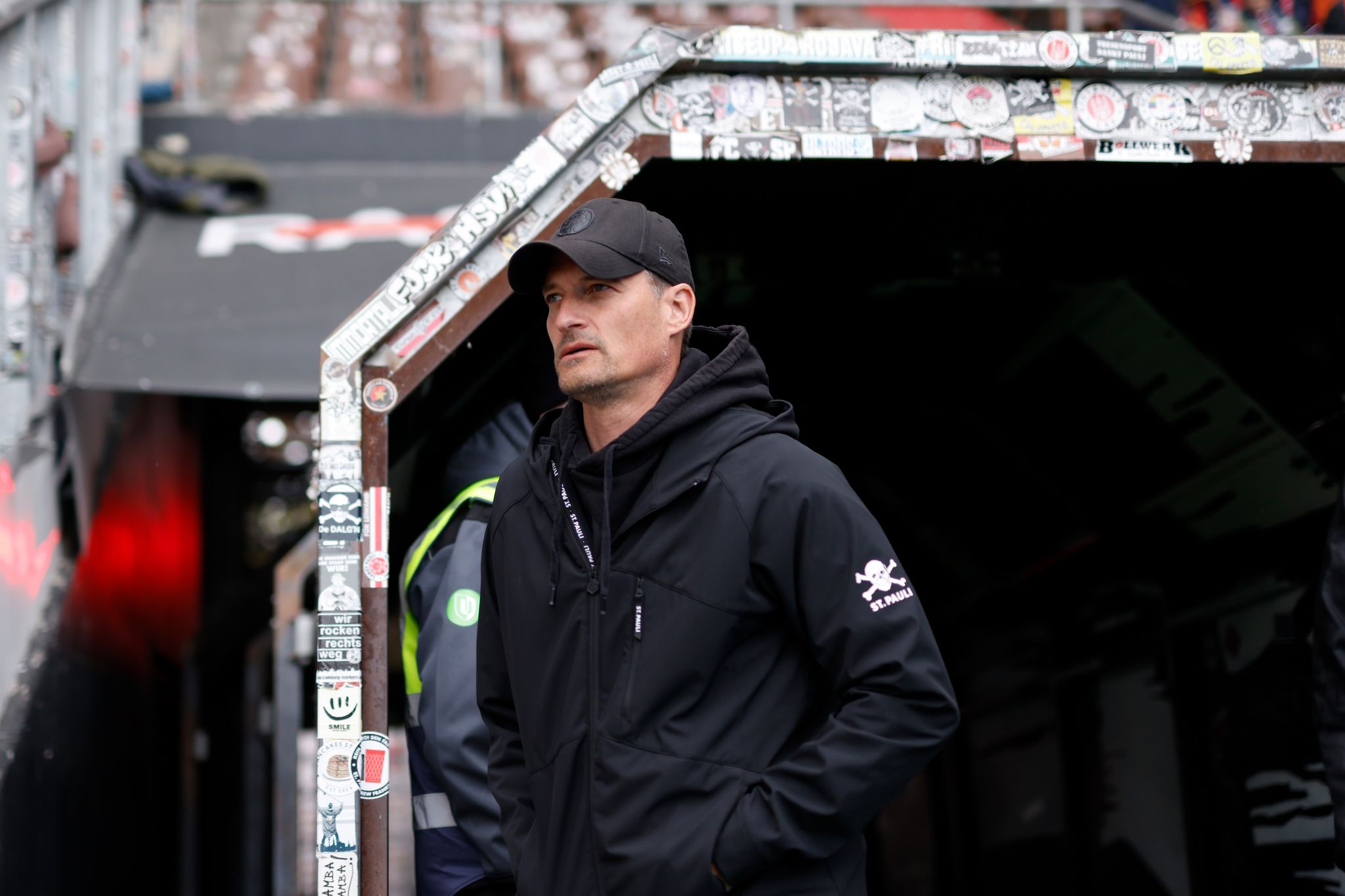 Nach Abstieg: FC St. Pauli trennt sich von Trainer Blessin