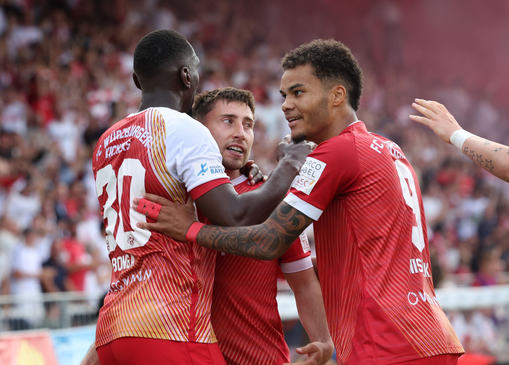 Würzburg steigt auf – Lok Leipzig verliert erneut Relegation