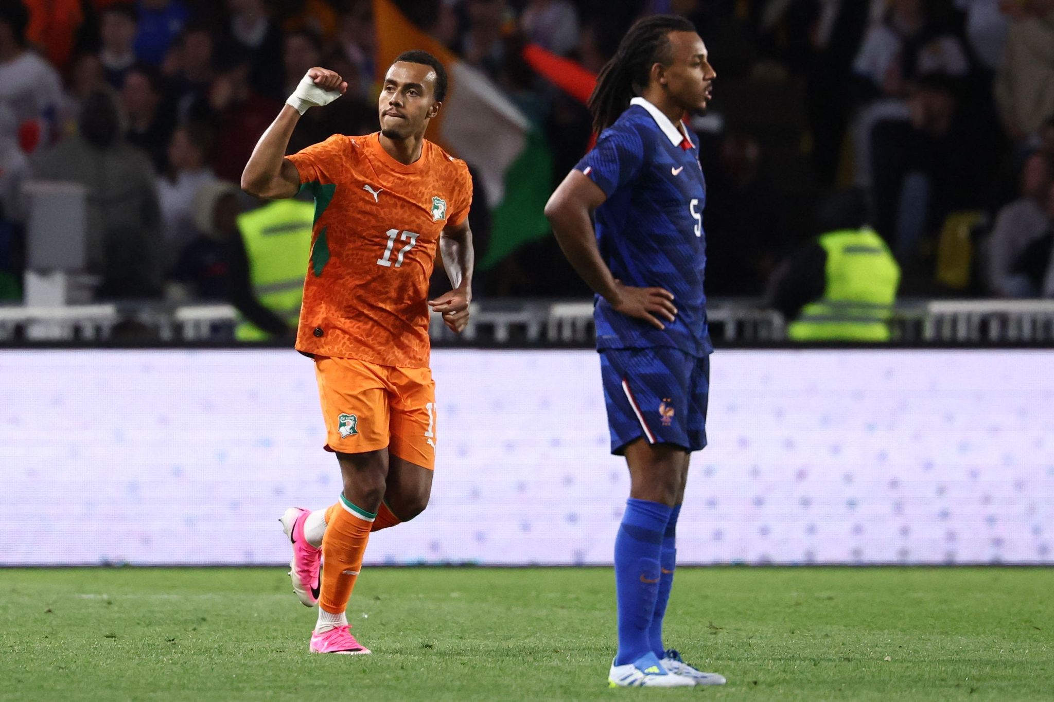 DFB-Gegner Elfenbeinküste schockt Frankreich